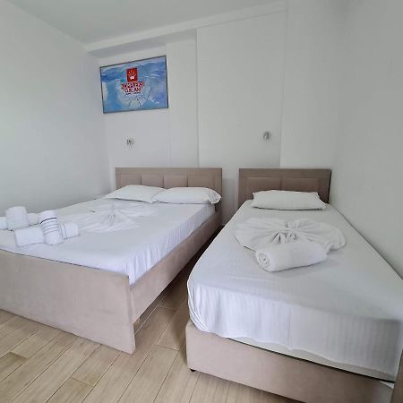 La Luna Hotel Ksamil Ngoại thất bức ảnh