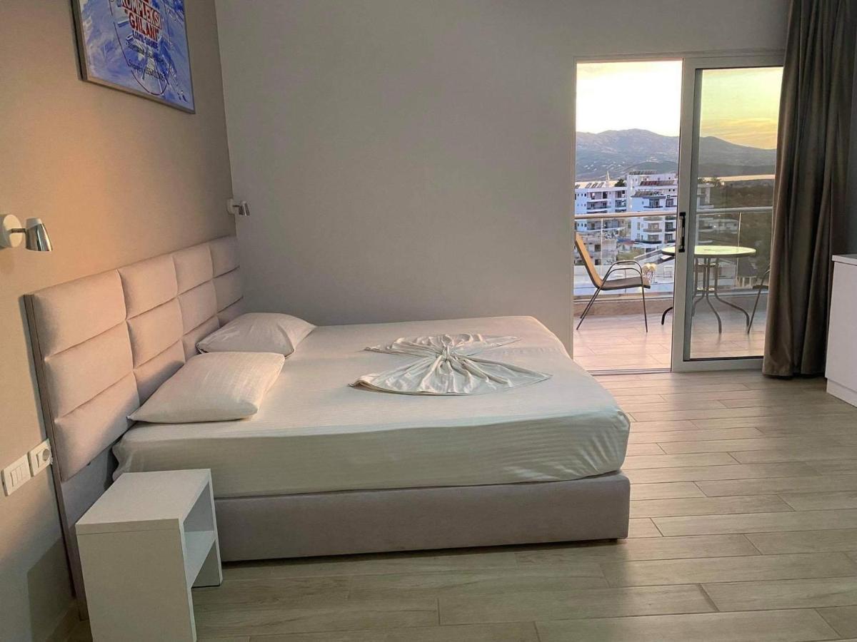 La Luna Hotel Ksamil Ngoại thất bức ảnh